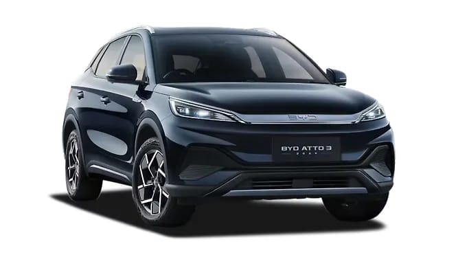 Discover BYD Atto 3 EV India: 468–521 km ARAI range, Blade Battery tech, 7‑airbags, sunroof, fast charging—priced ₹24.99‑33.99 Lakh. Full review & specs.