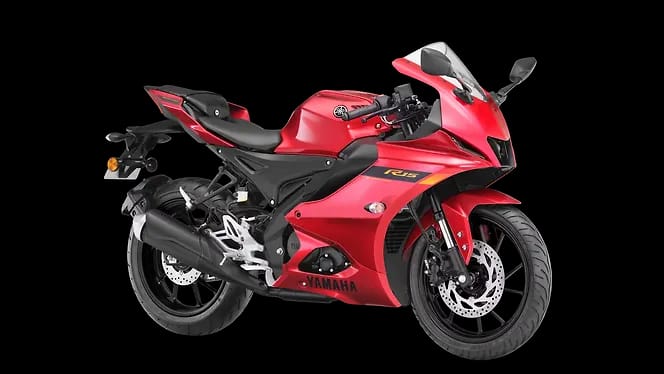 Yamaha R15 V4 2025 launched in India with 18.1 bhp, TFT display, traction control, and sporty upgrades. Price starts at ₹1.85 lakh. Check specs, mileage, and review.