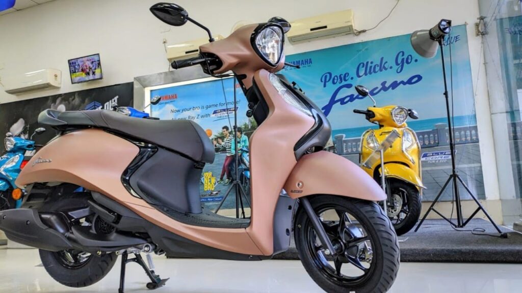 Yamaha Fascino 125 Hybrid 2025: Stylish Hybrid Scooter with 68 kmpl Mileage & Smart Features