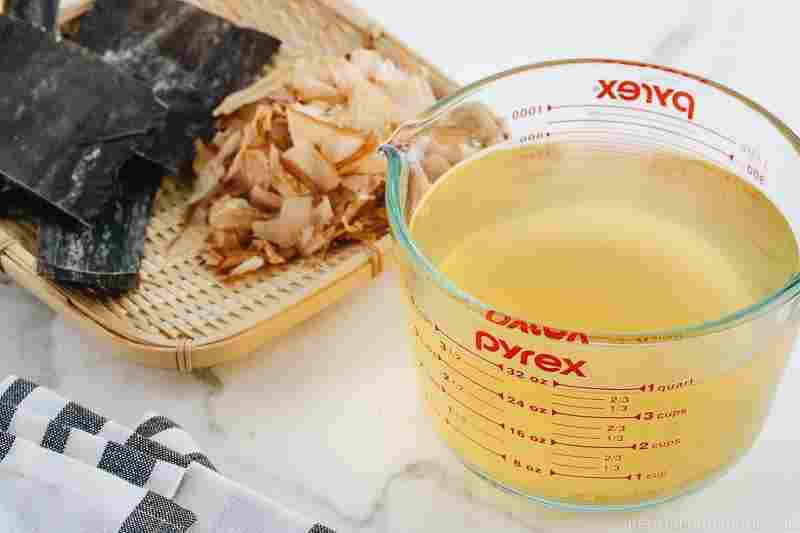 Dashi stock 