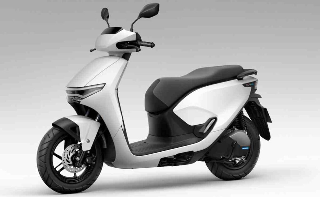 Honda Activa electric Picture 2