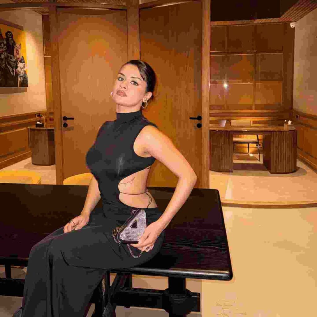 Avneet Kaur turns heads with her daring black backless look