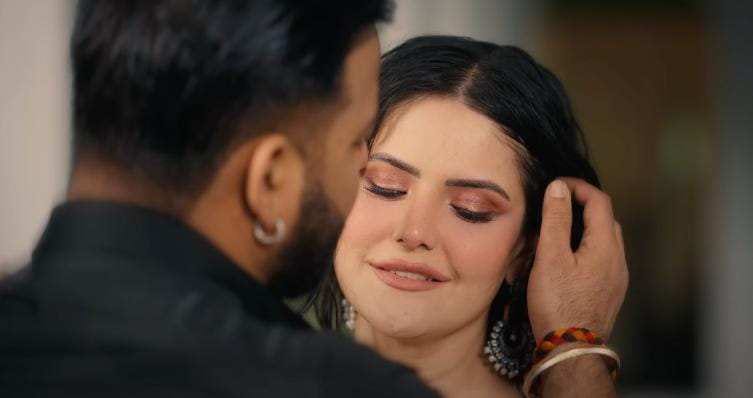 Zarine Khan