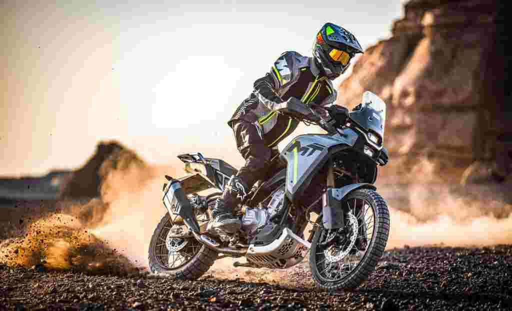 CFMoto 450 MT